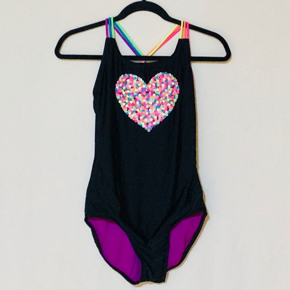 girls one-piece swimsuit